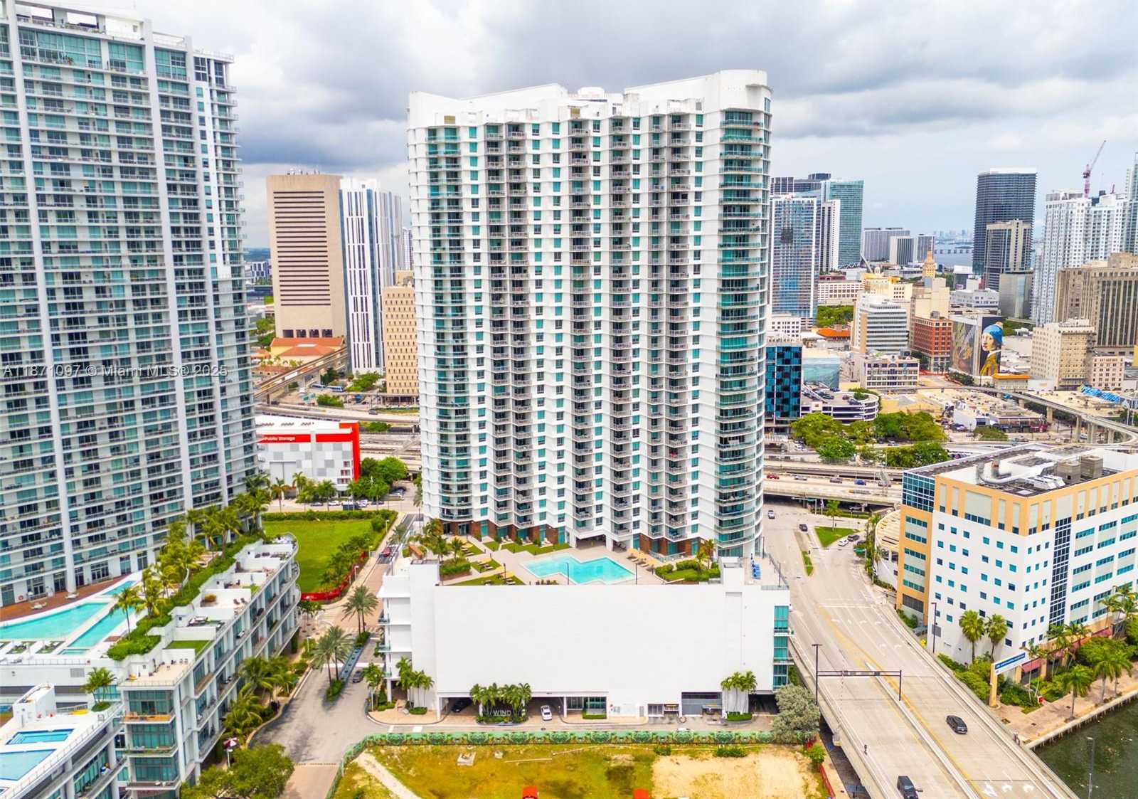 Small Image of 350 SOUTH MIAMI AVE #511, Miami Number 15