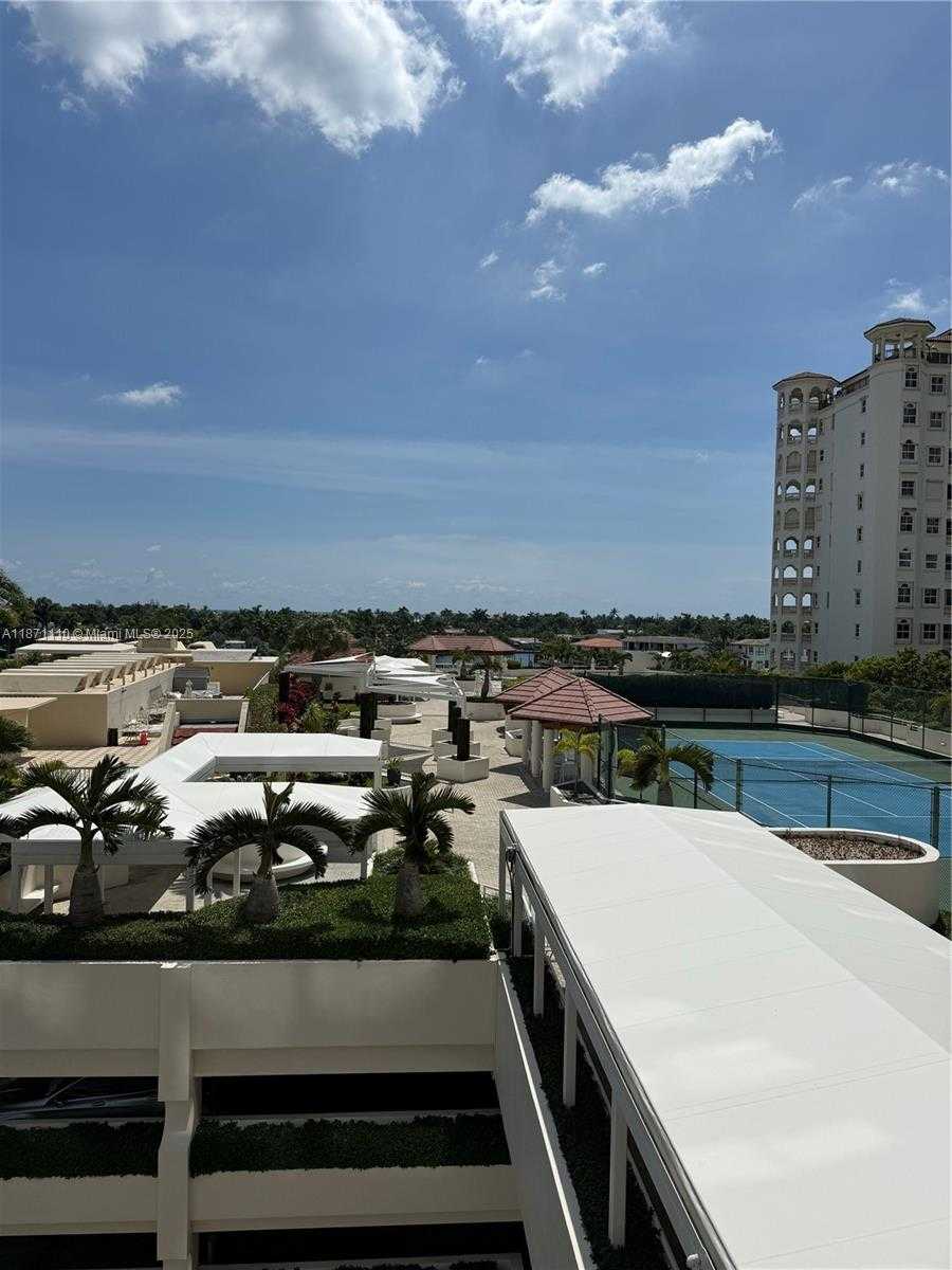 Small Image of 20185 EAST COUNTRY CLUB DR #510, Aventura Number 12
