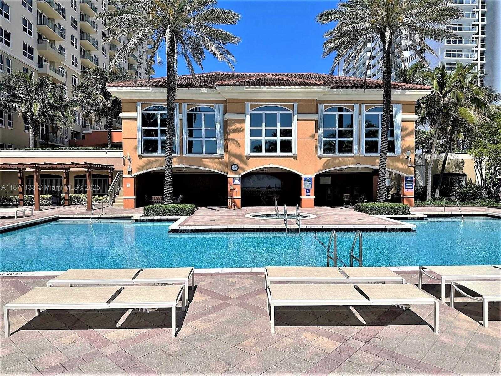 Small Image of 2080 SOUTH OCEAN DRIVE #LPH06, Hallandale Beach Number 31