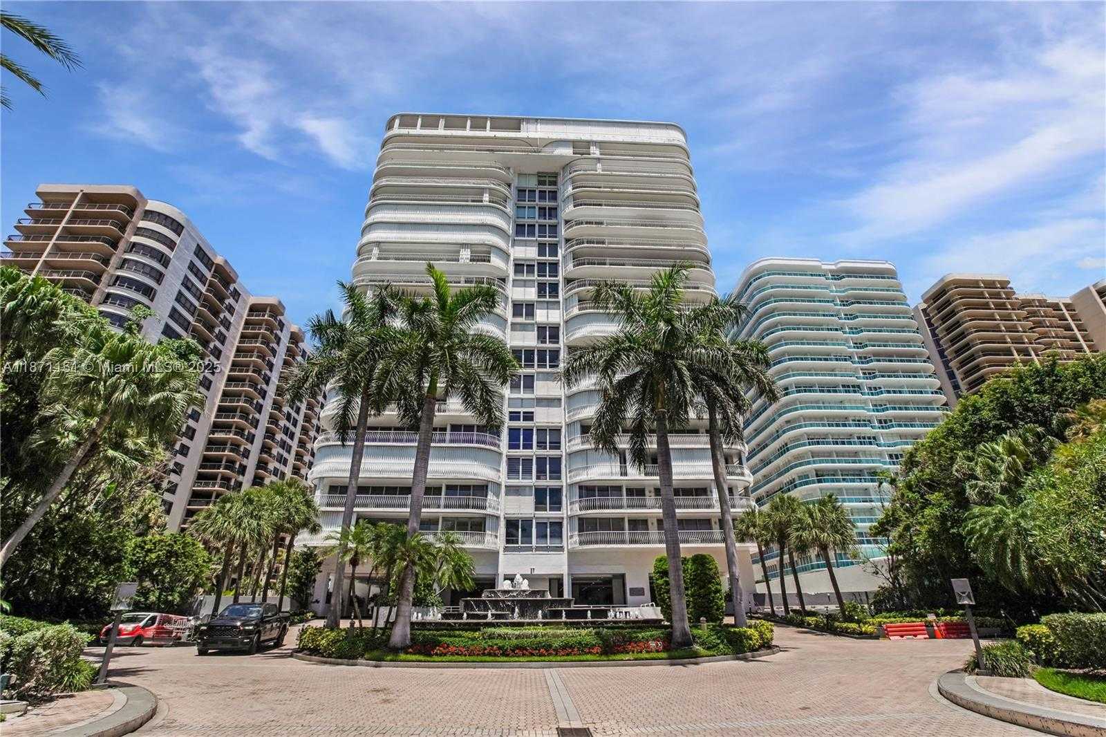 Small Image of 10155 COLLINS AVE #606, Bal Harbour Number 2