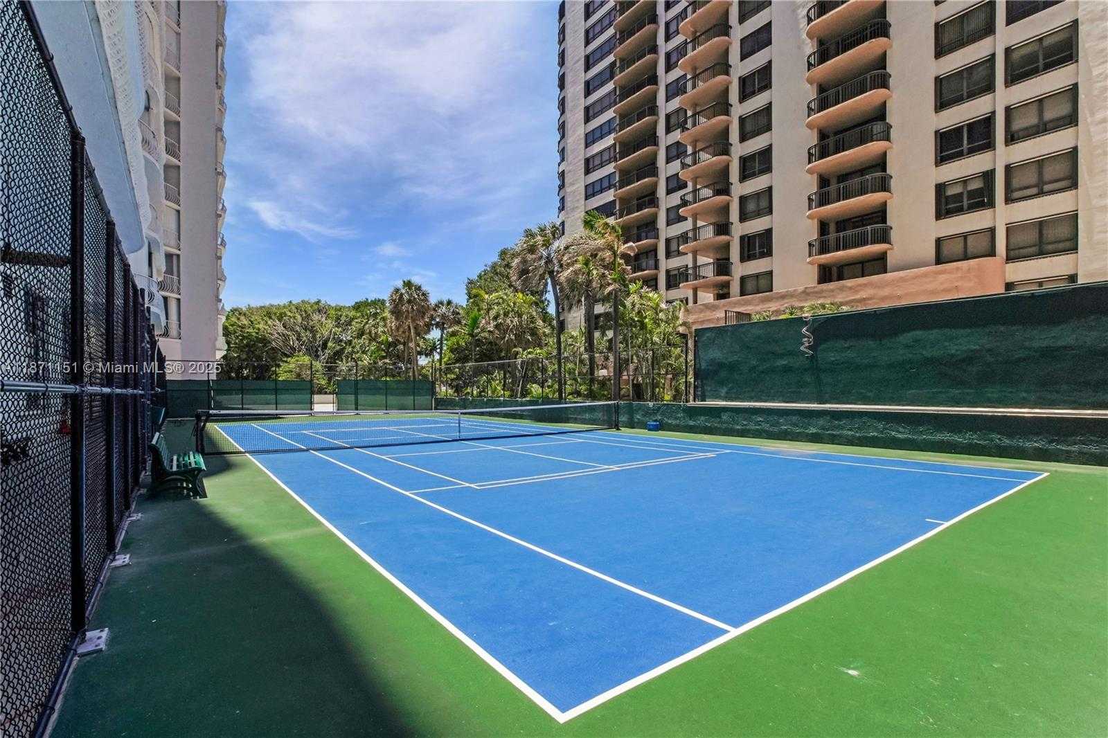 Small Image of 10155 COLLINS AVE #606, Bal Harbour Number 40