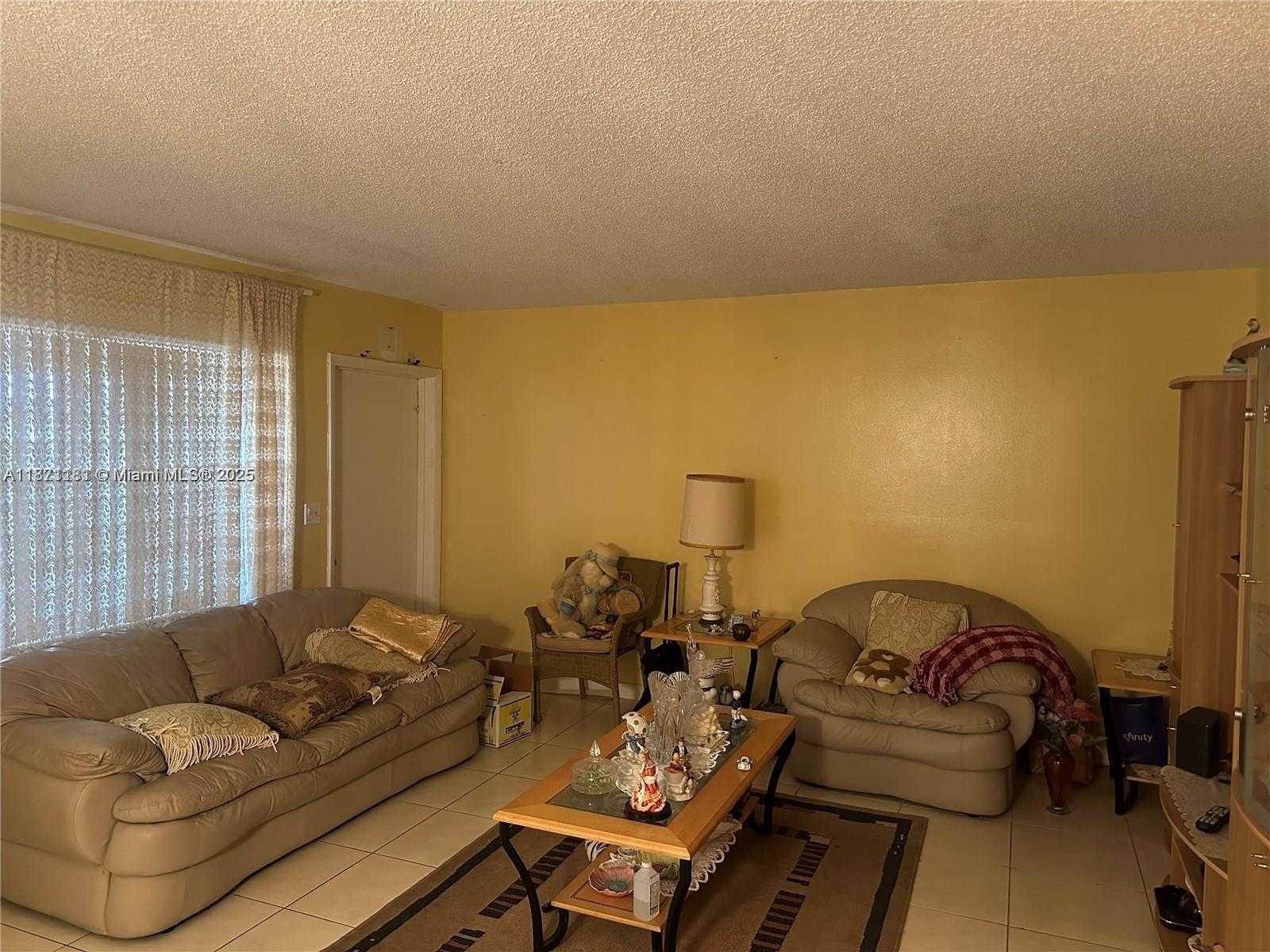 Small Image of 5300 WASHINGTON ST #Q307, Hollywood Number 5