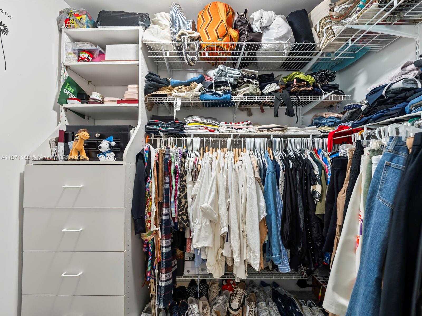 Small Image of 15293 SOUTH WEST 111TH ST, Miami Number 25