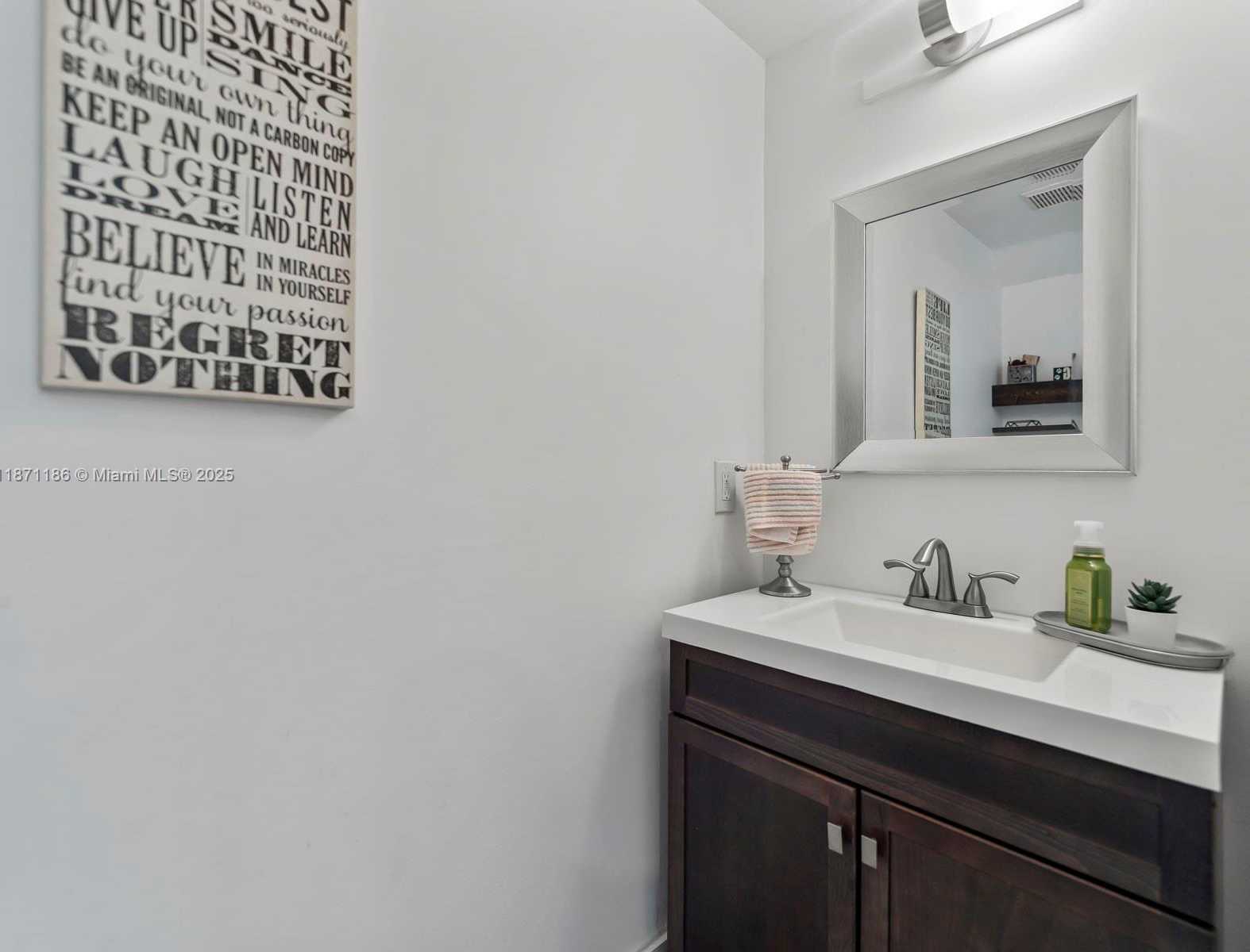 Small Image of 15293 SOUTH WEST 111TH ST, Miami Number 29