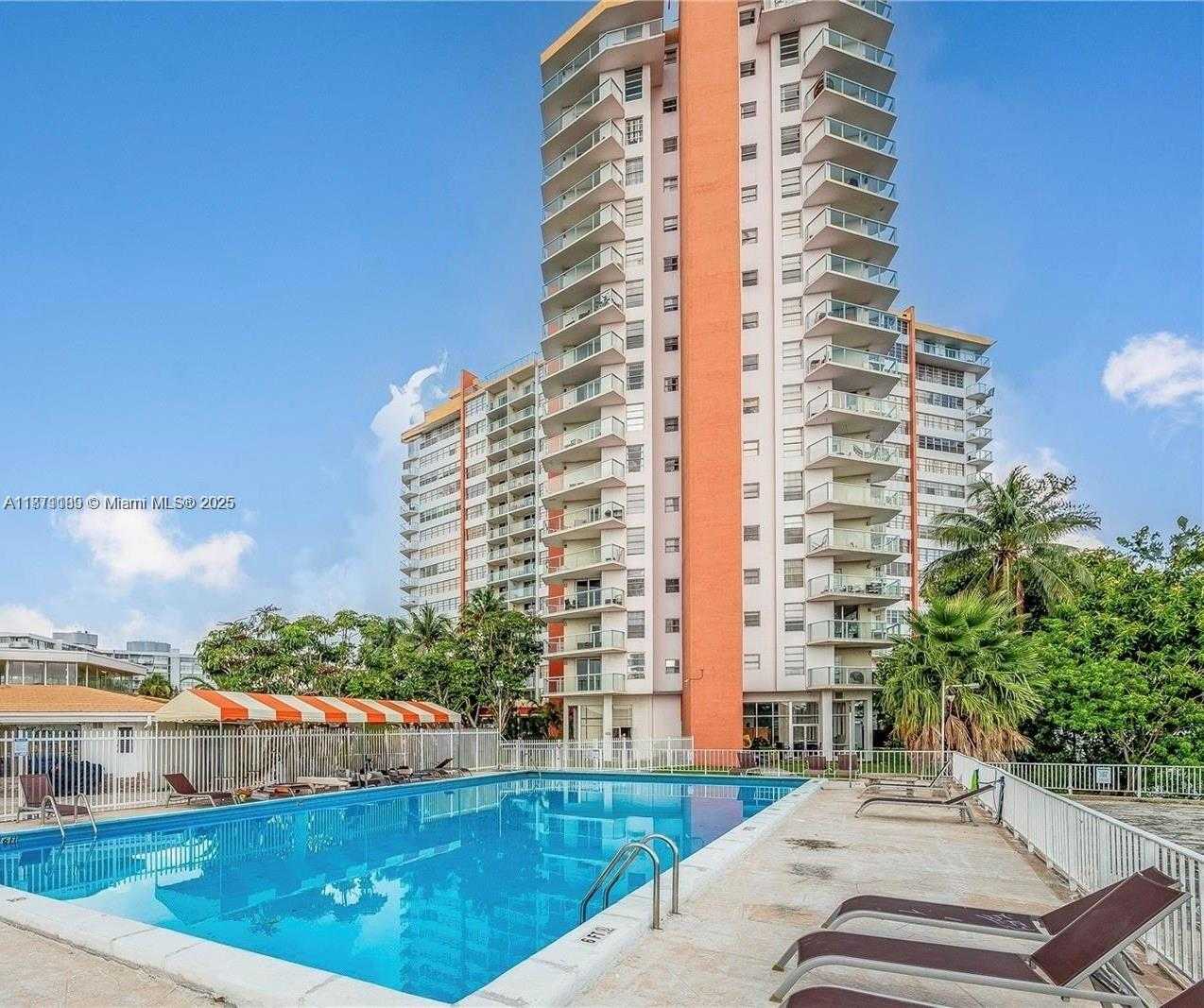 Small Image of 1351 NORTH EAST MIAMI GARDENS DR #511E, Miami Number 24