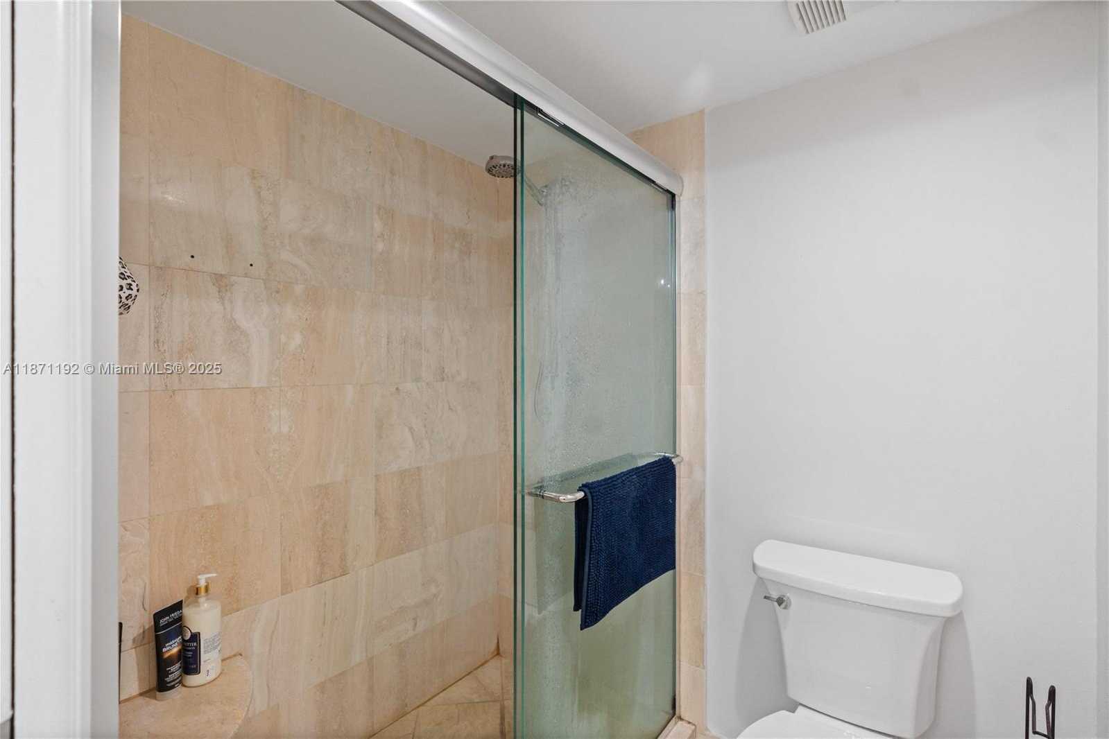Small Image of 3600 MYSTIC POINTE DR #215, Aventura Number 17