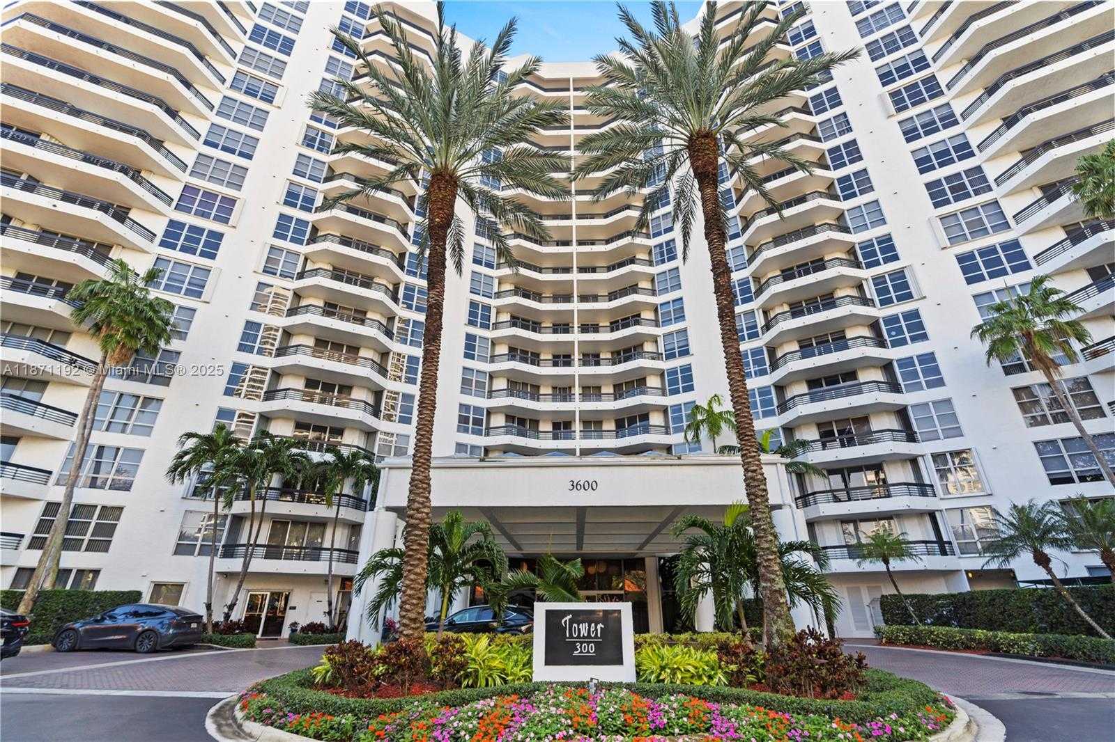 Small Image of 3600 MYSTIC POINTE DR #215, Aventura Number 49