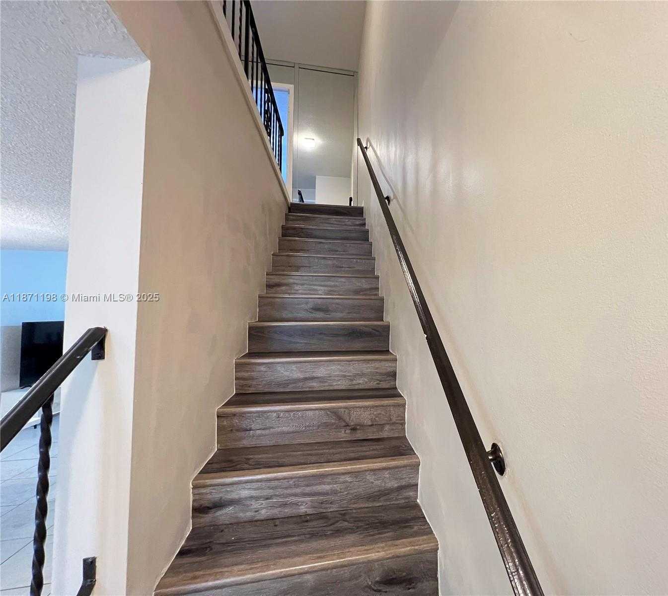 Small Image of 1325 NORTH 15TH AVE #23, Hollywood Number 14