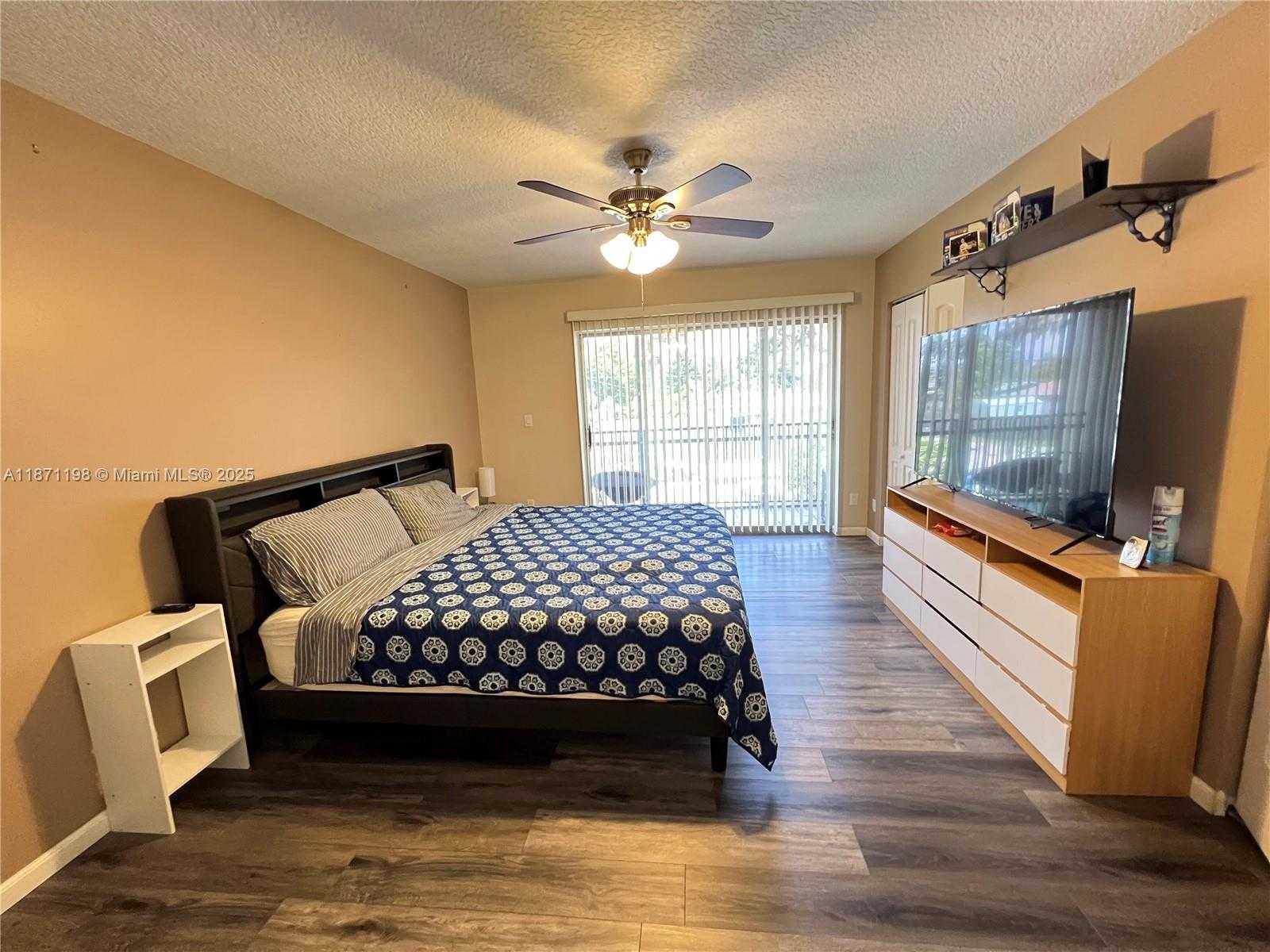 Small Image of 1325 NORTH 15TH AVE #23, Hollywood Number 16