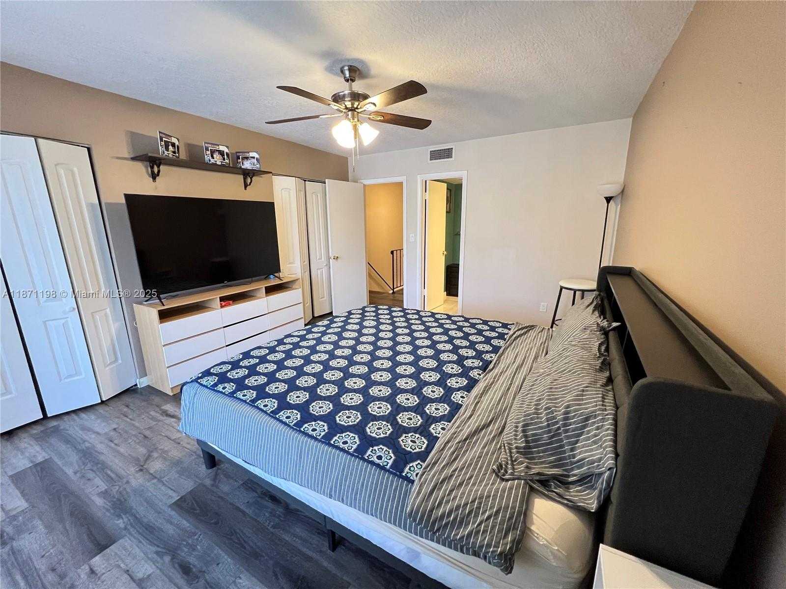 Small Image of 1325 NORTH 15TH AVE #23, Hollywood Number 17