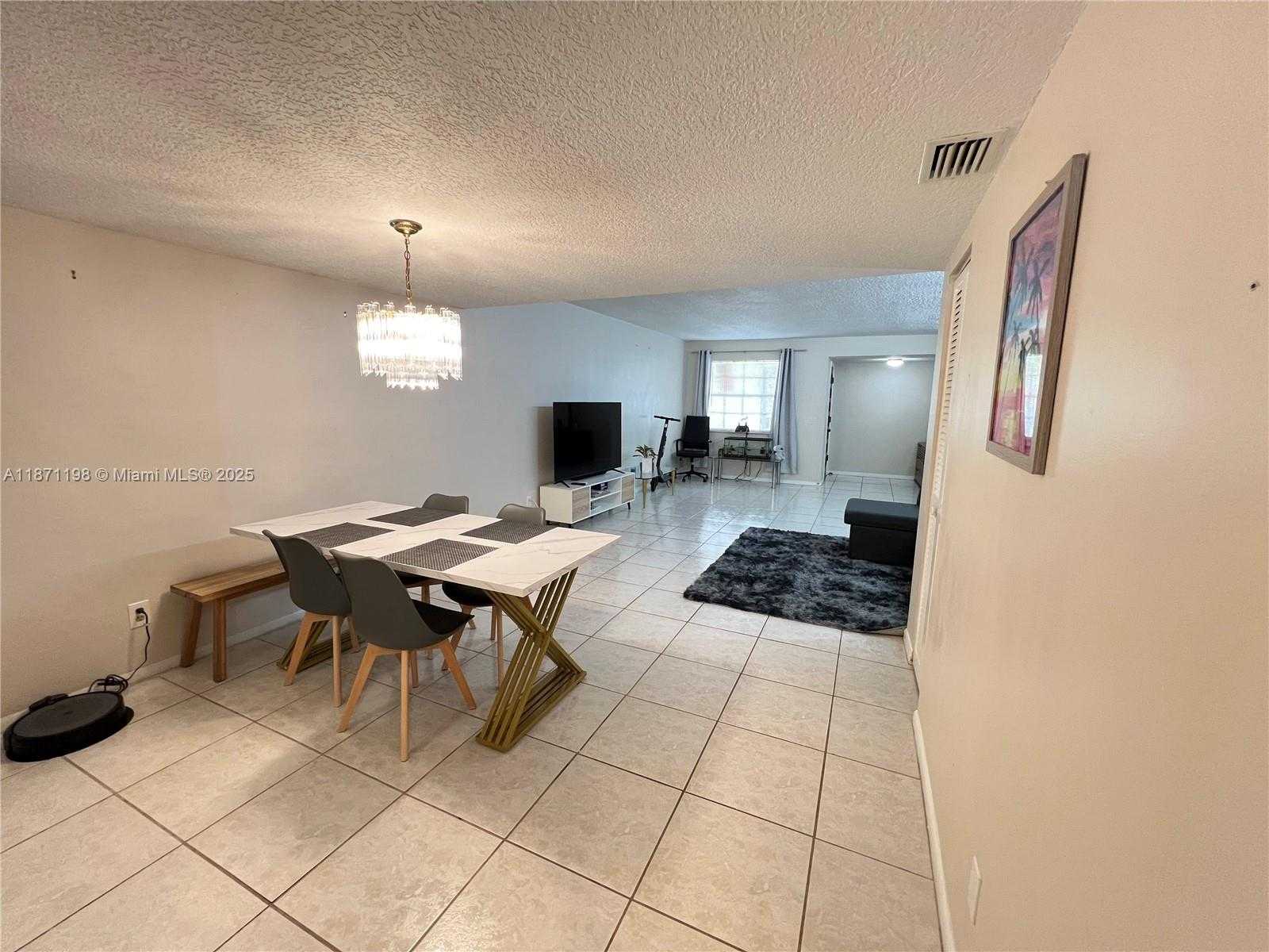 Small Image of 1325 NORTH 15TH AVE #23, Hollywood Number 8