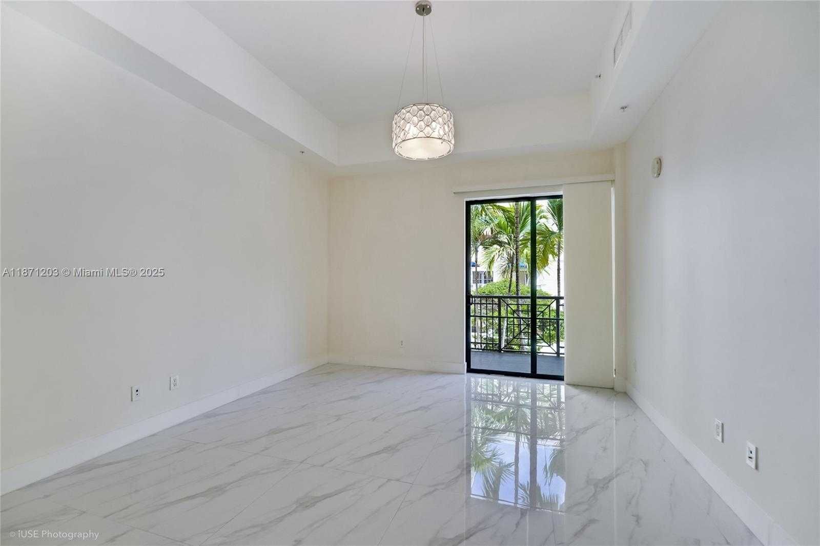Small Image of 8395 SOUTH WEST 73RD AVE #511, Miami Number 3