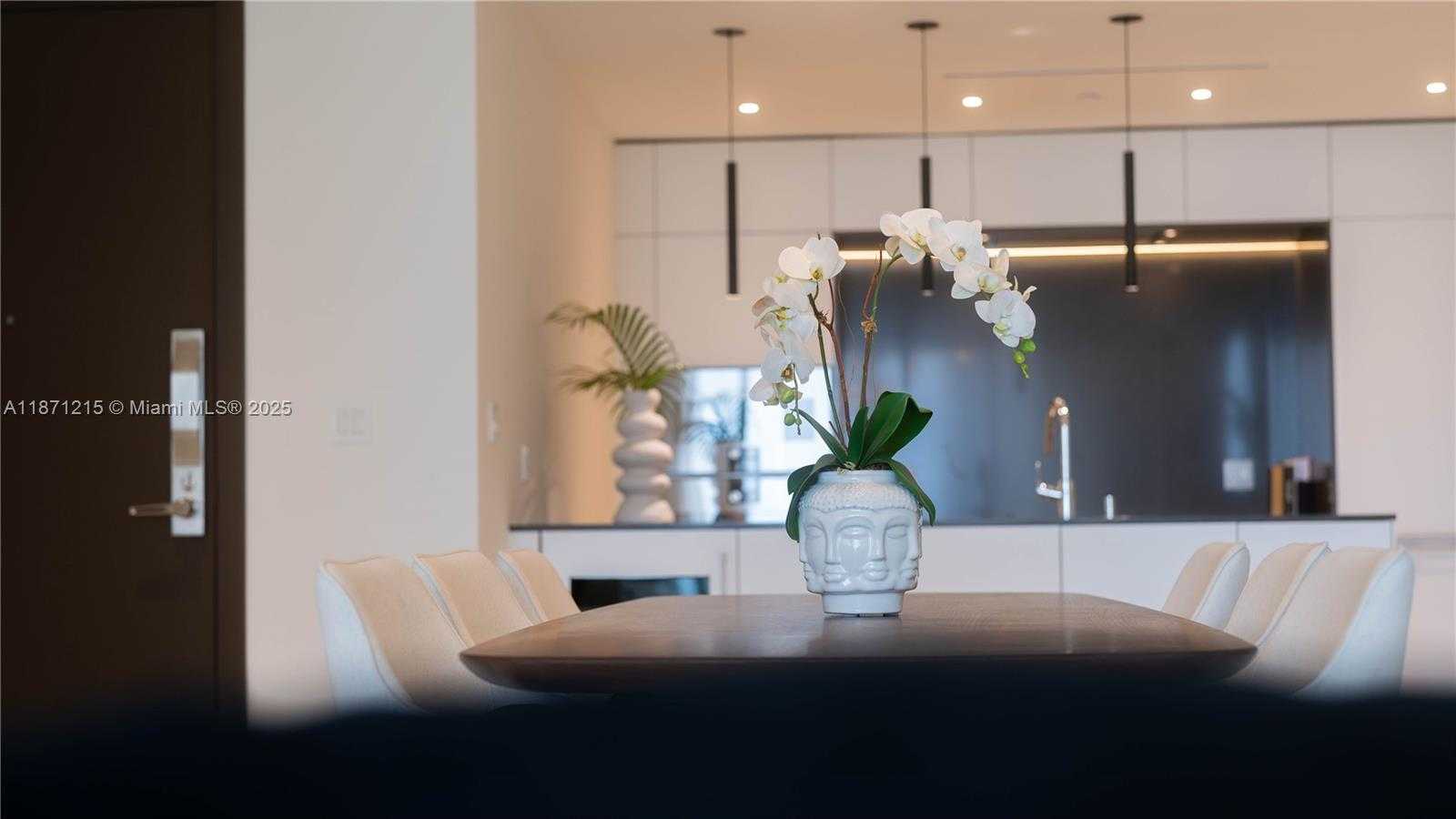 Small Image of 300 BISCAYNE BLVD WAY #503C, Miami Number 40