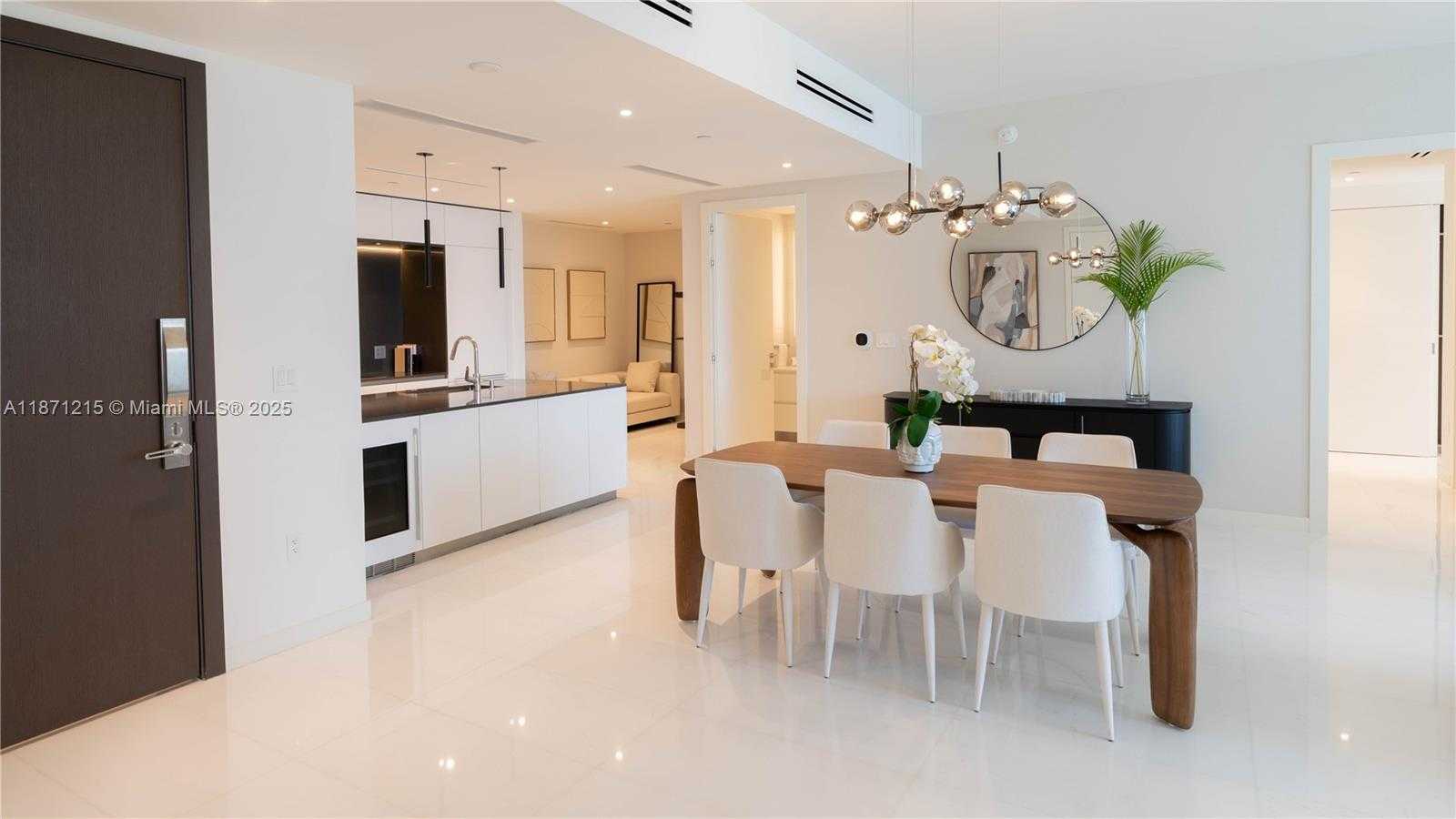 Small Image of 300 BISCAYNE BLVD WAY #503C, Miami Number 9