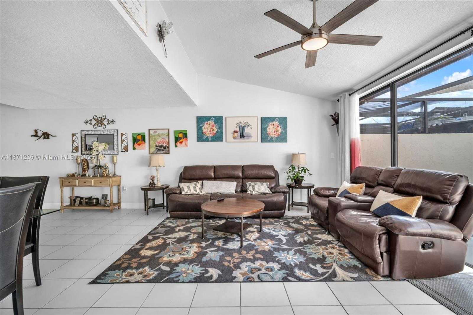 Small Image of 13350 SOUTH WEST 88TH TER #B, Miami Number 13