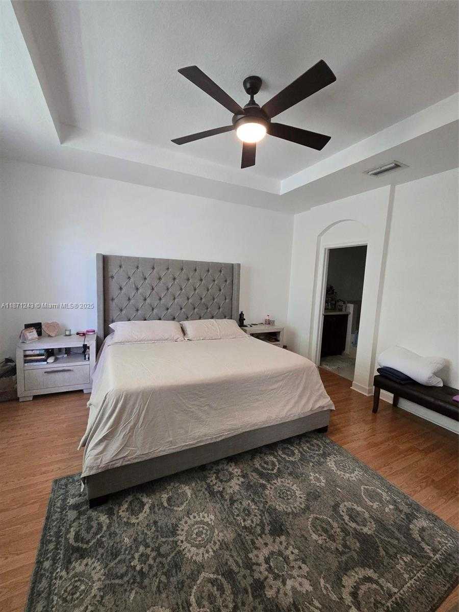 Small Image of 11395 SOUTH WEST 238TH ST, Homestead Number 13