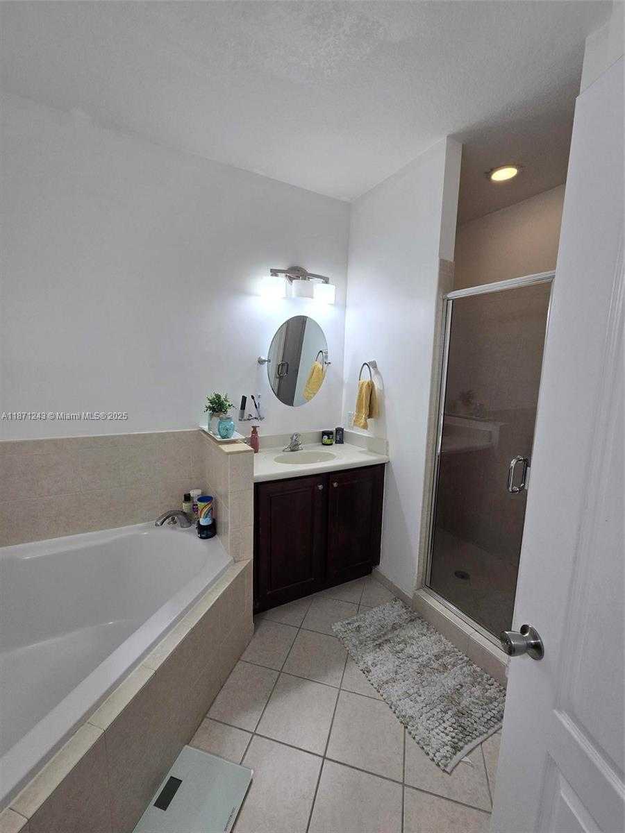 Small Image of 11395 SOUTH WEST 238TH ST, Homestead Number 16