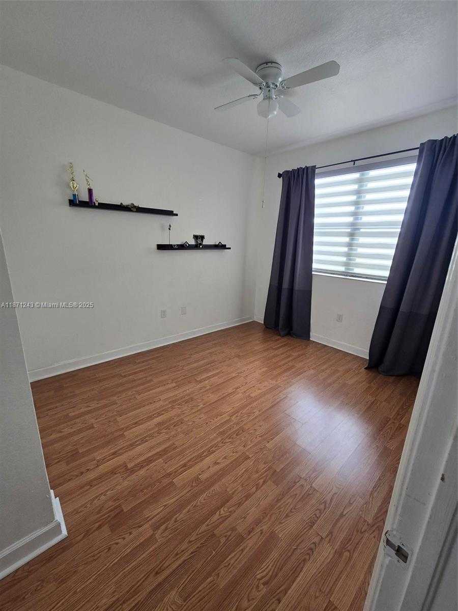 Small Image of 11395 SOUTH WEST 238TH ST, Homestead Number 22
