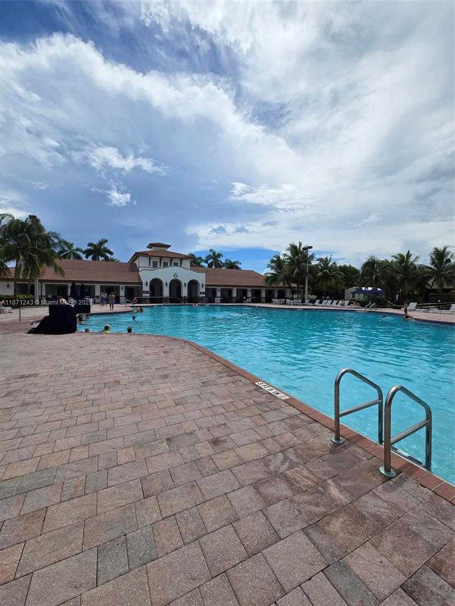 Small Image of 11395 SOUTH WEST 238TH ST, Homestead Number 32