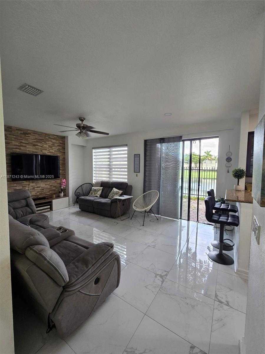 Small Image of 11395 SOUTH WEST 238TH ST, Homestead Number 8