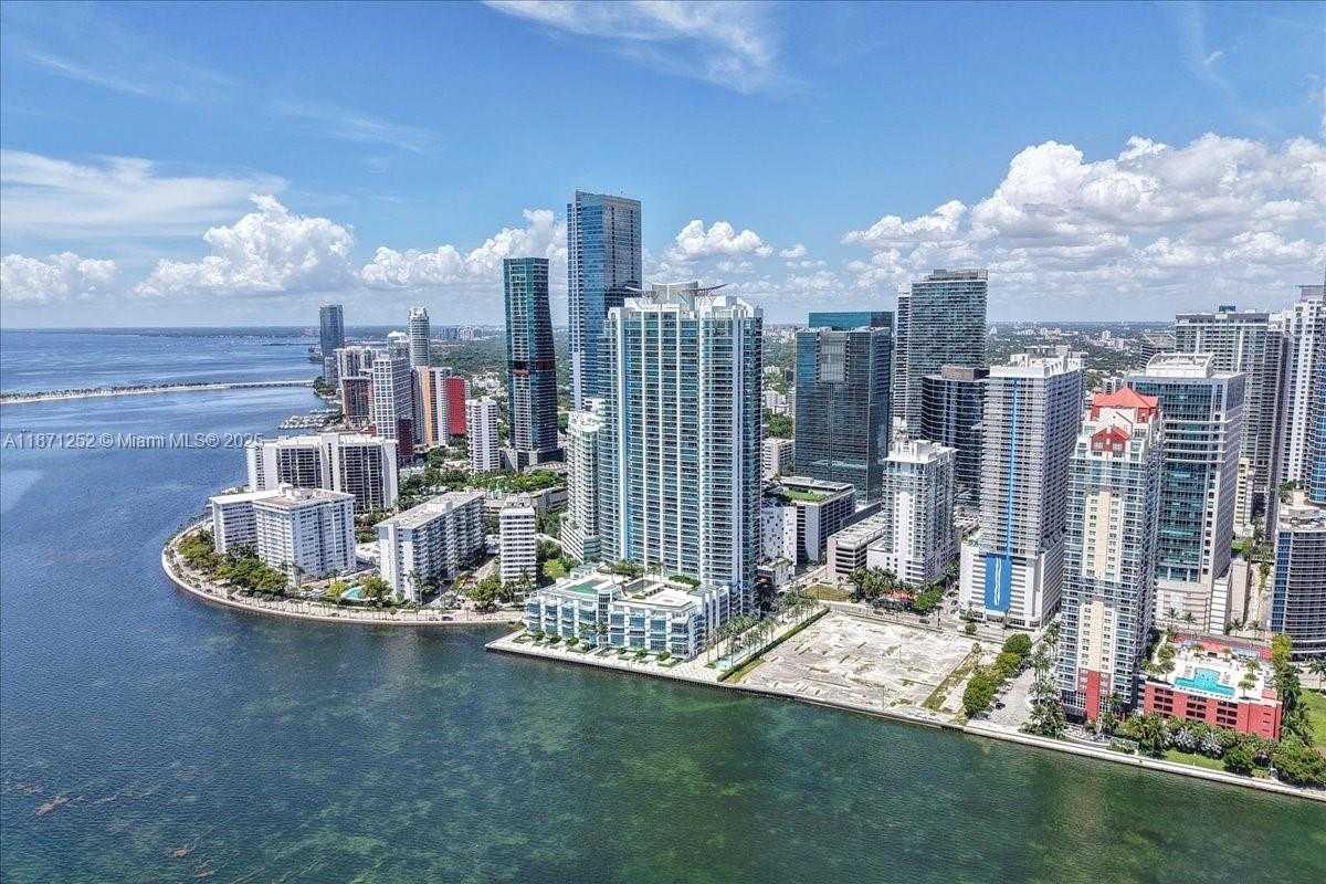 Small Image of 1331 BRICKELL BAY DR #1406, Miami Number 34