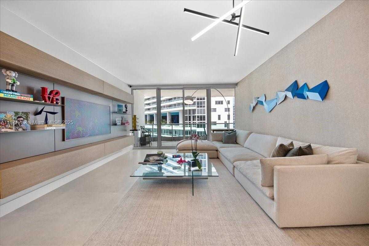 Small Image of 1331 BRICKELL BAY DR #1406, Miami Number 6