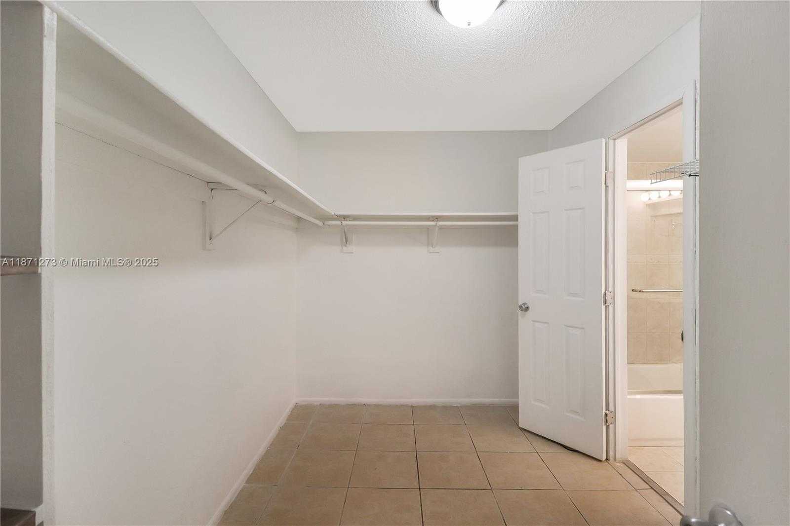 Small Image of 10511 SOUTH WEST 108TH AVE #185, Miami Number 12