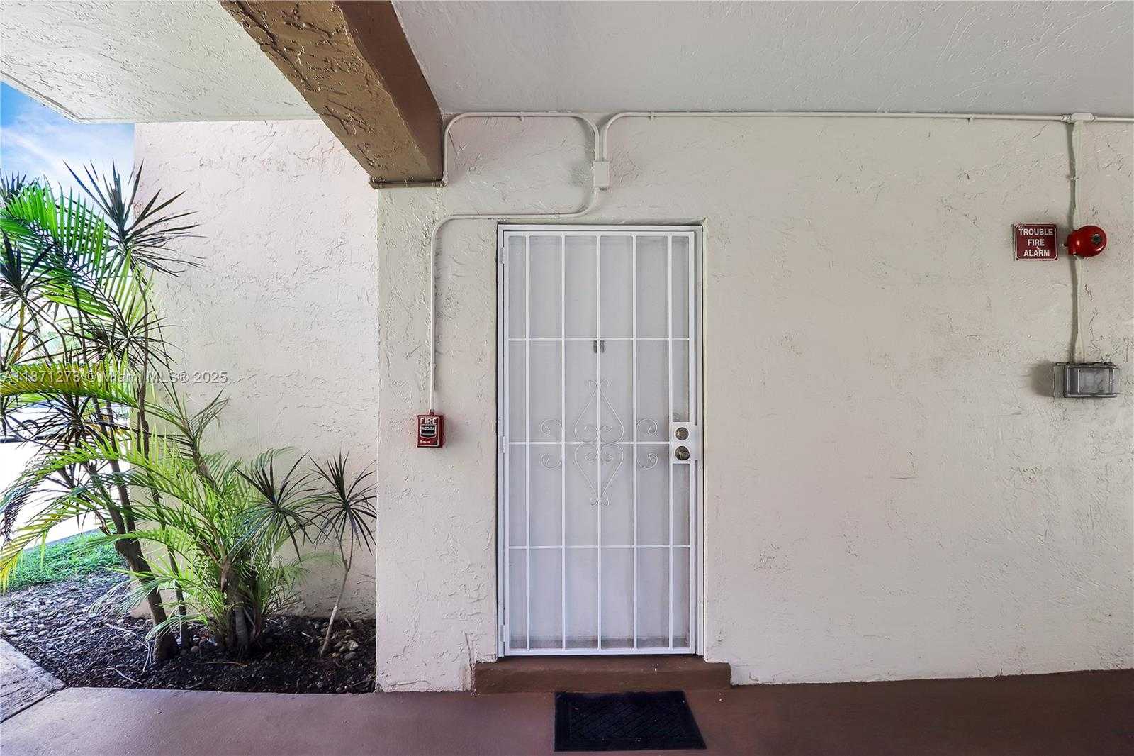 Small Image of 10511 SOUTH WEST 108TH AVE #185, Miami Number 2
