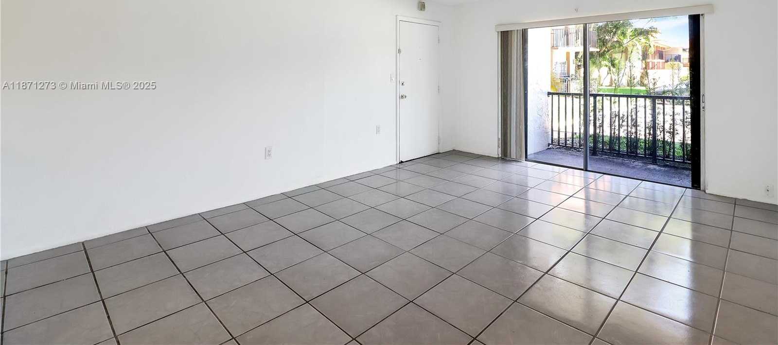 Small Image of 10511 SOUTH WEST 108TH AVE #185, Miami Number 4