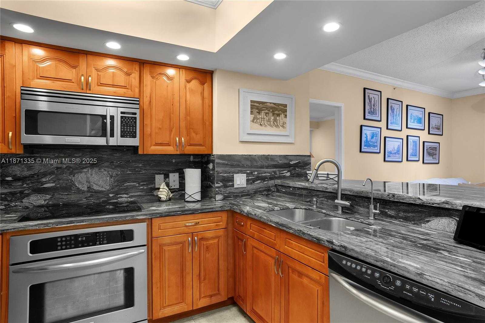 Small Image of 5077 NORTH WEST 7TH ST #1202, Miami Number 4