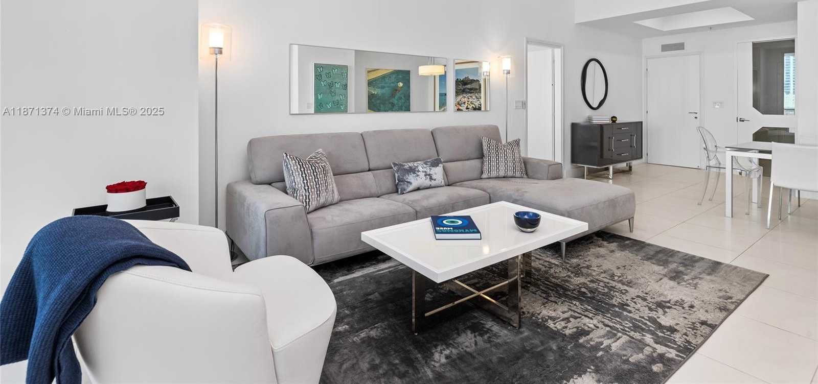 Small Image of 50 SOUTH POINTE DR #1005, Miami Beach Number 2