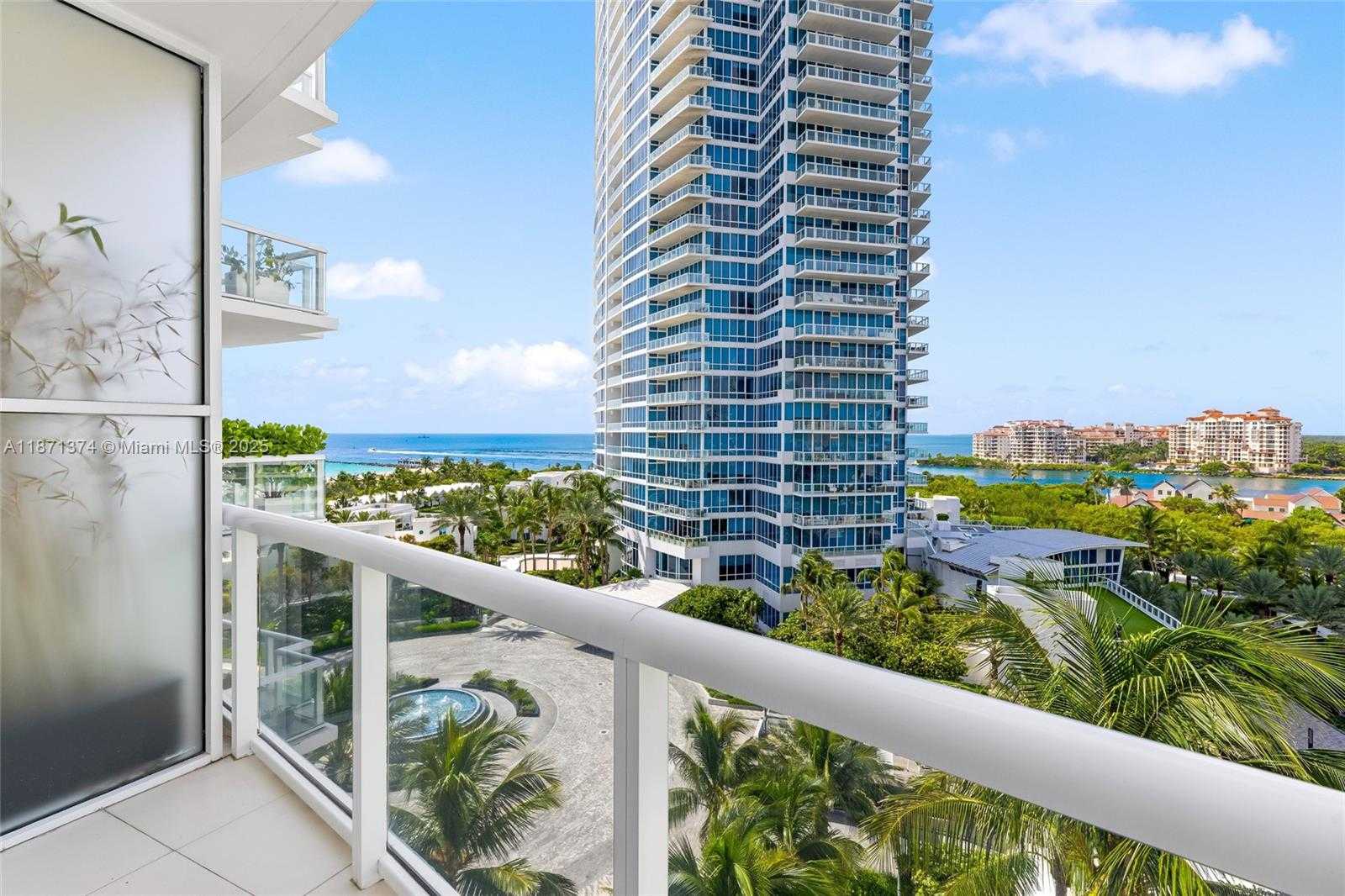 Small Image of 50 SOUTH POINTE DR #1005, Miami Beach Number 31