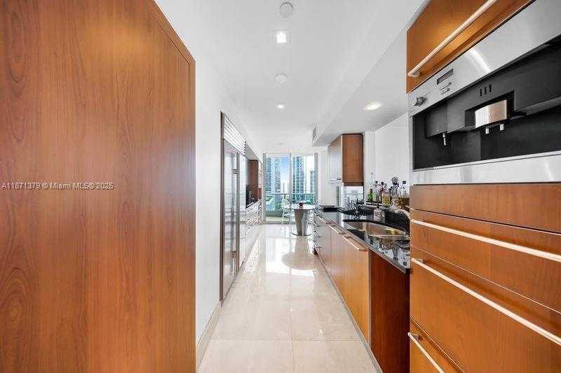 Small Image of 1331 BRICKELL BAY DR #1602, Miami Number 22
