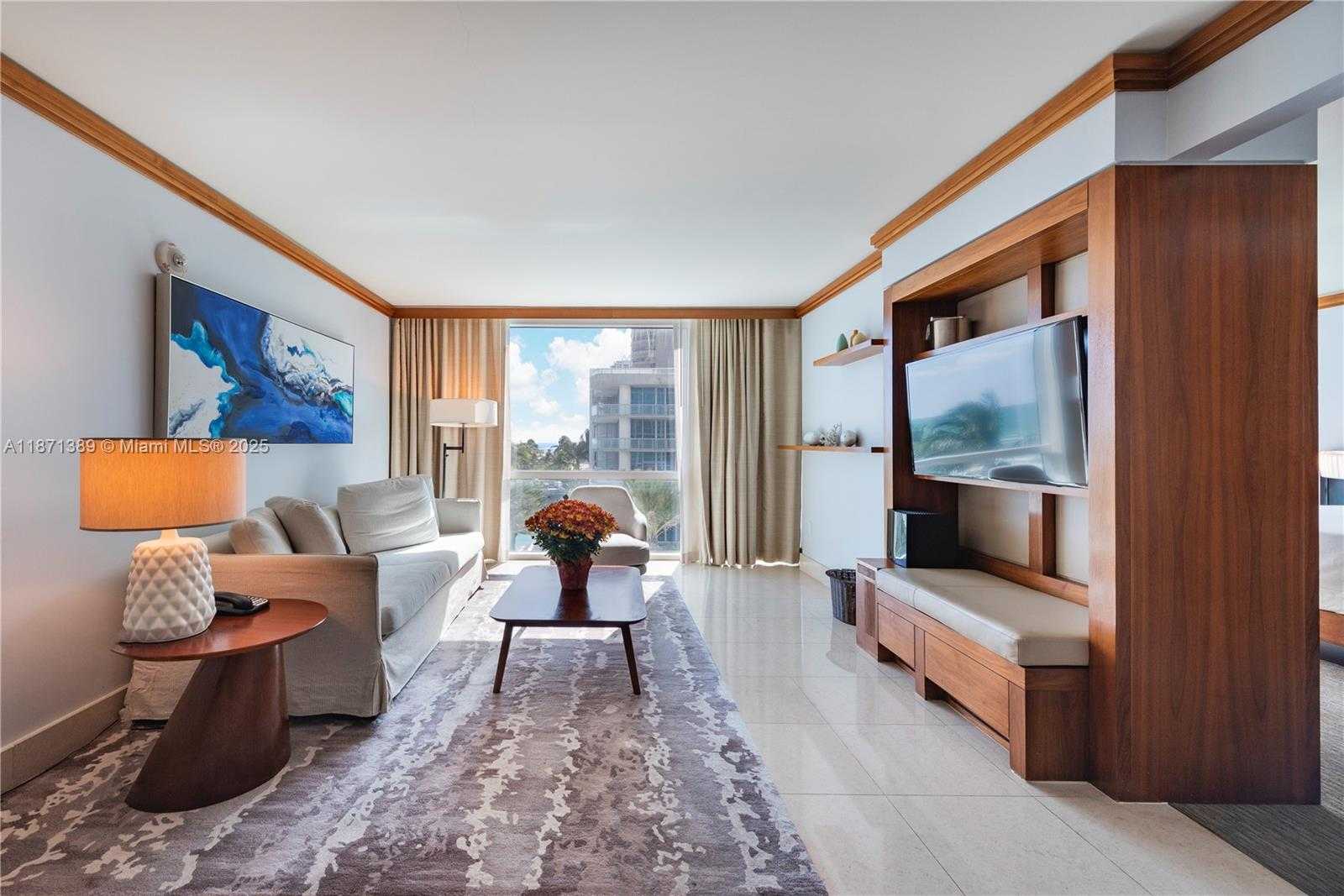 Small Image of 6801 COLLINS AVE #418 (deed 407), Miami Beach Number 4