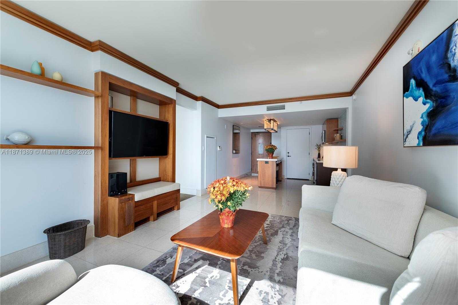 Small Image of 6801 COLLINS AVE #418 (deed 407), Miami Beach Number 7