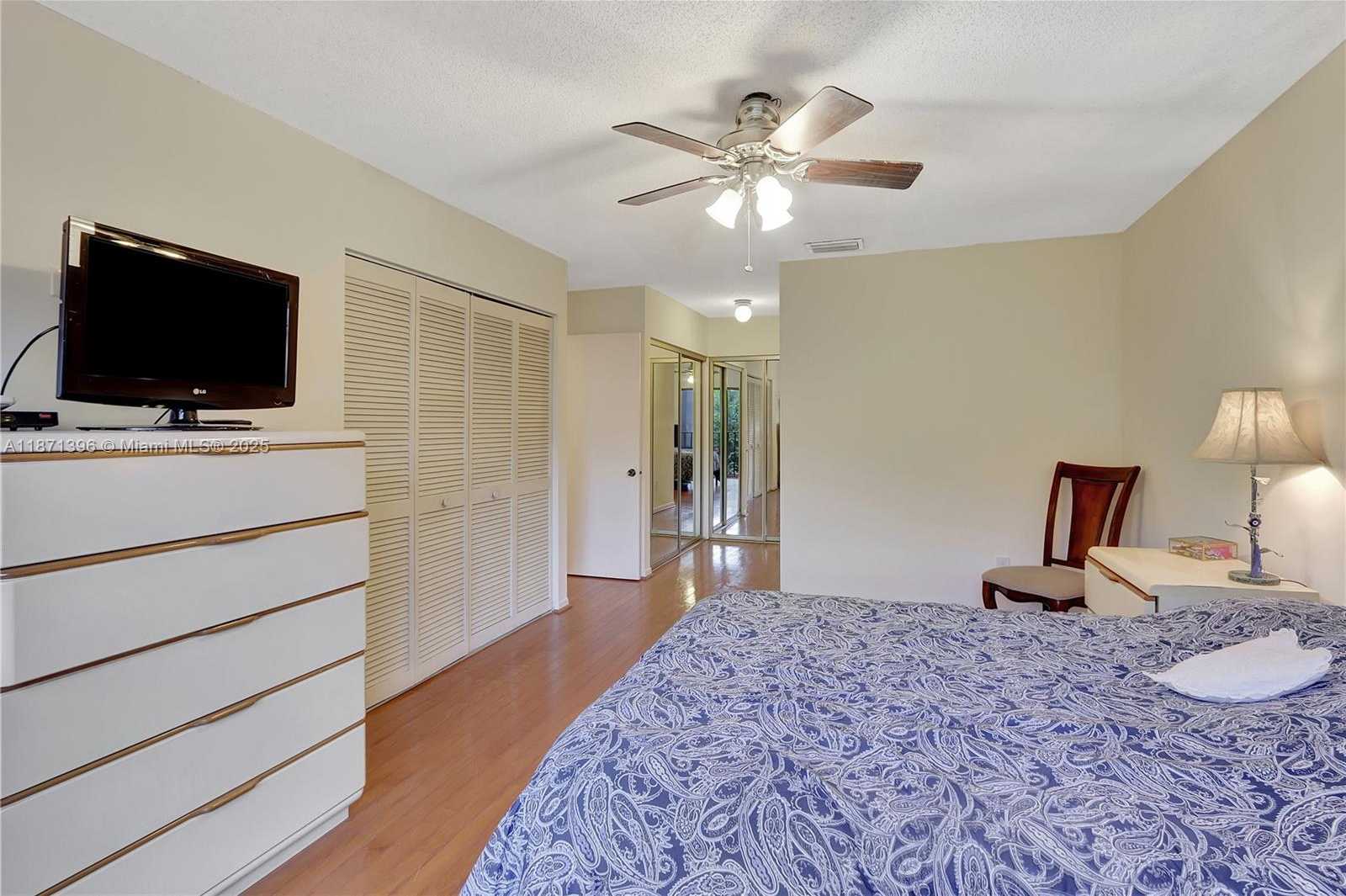 Small Image of 9845 COSTA DEL SOL BLVD #B-103, Doral Number 17