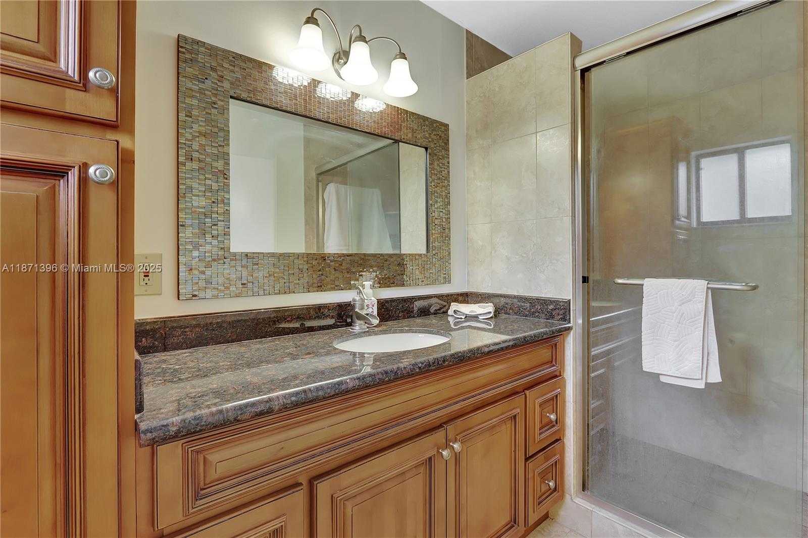 Small Image of 9845 COSTA DEL SOL BLVD #B-103, Doral Number 18