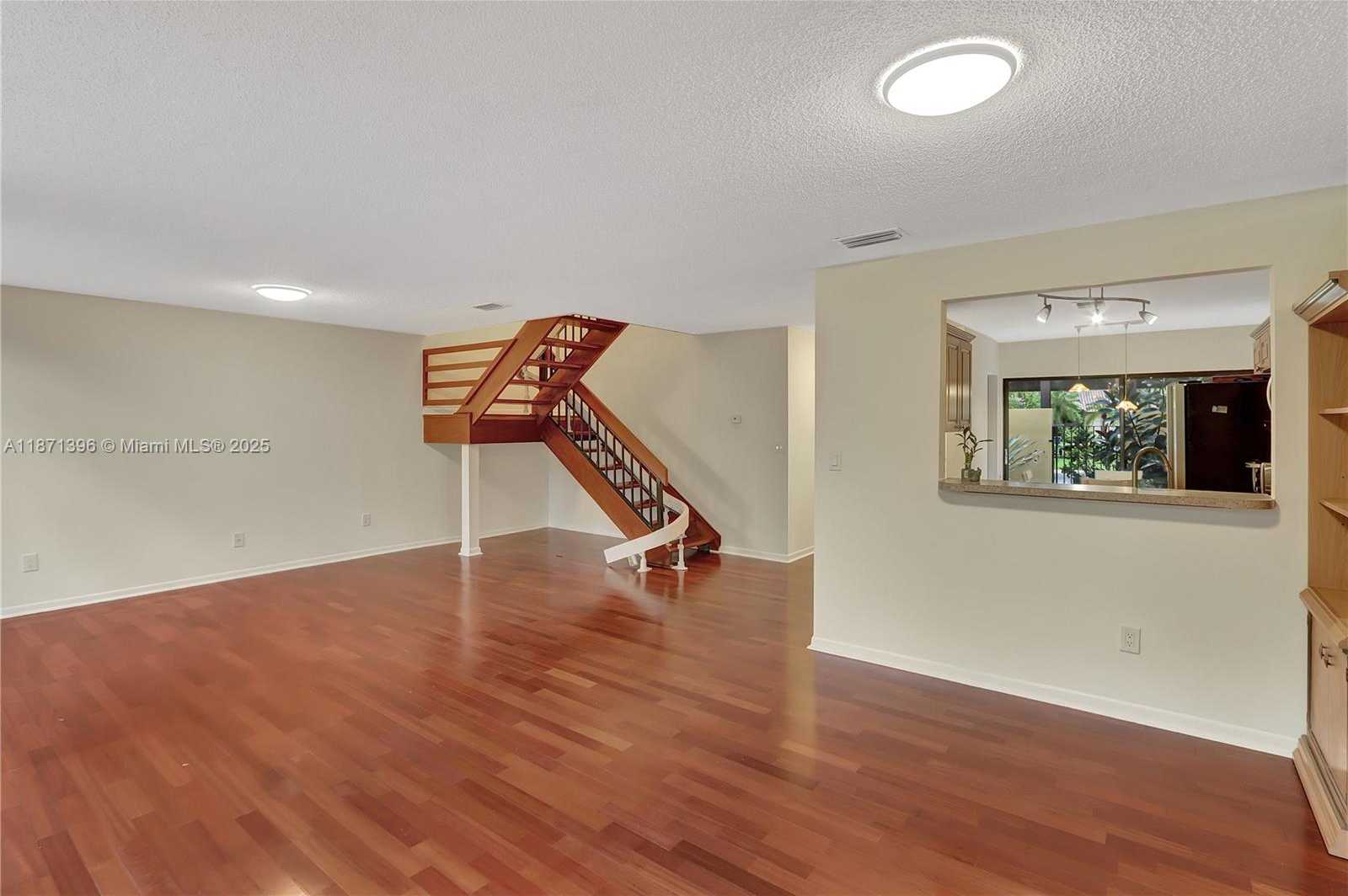 Small Image of 9845 COSTA DEL SOL BLVD #B-103, Doral Number 9