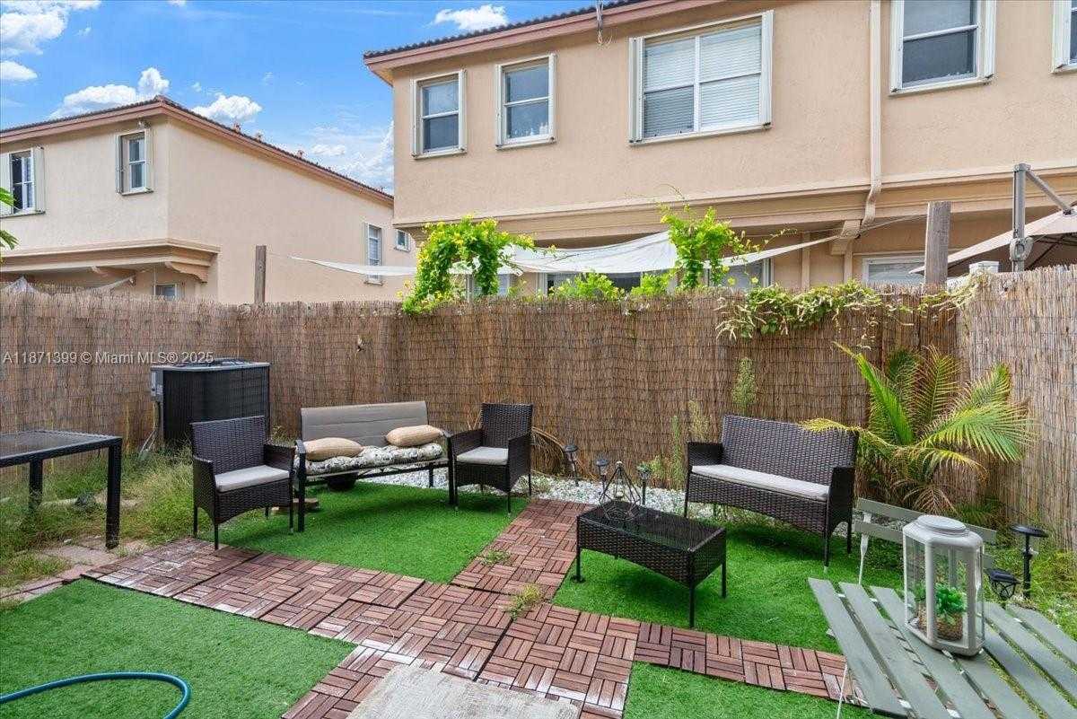 Small Image of 12958 SOUTH WEST 135TH ST, Miami Number 12