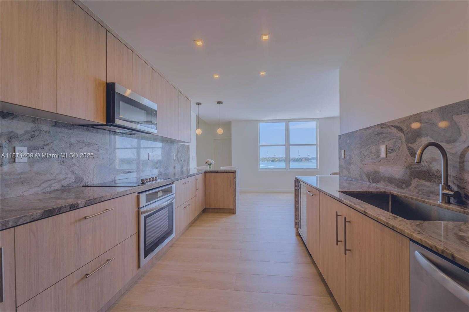 Small Image of 3 ISLAND AVE #09I, Miami Beach Number 6