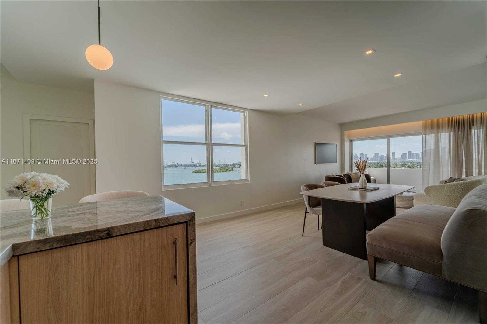 Small Image of 3 ISLAND AVE #09I, Miami Beach Number 7