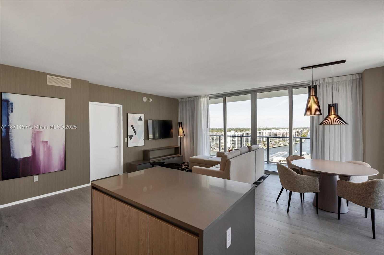 Small Image of 4010 SOUTH OCEAN DR #R2301, Hollywood Number 10