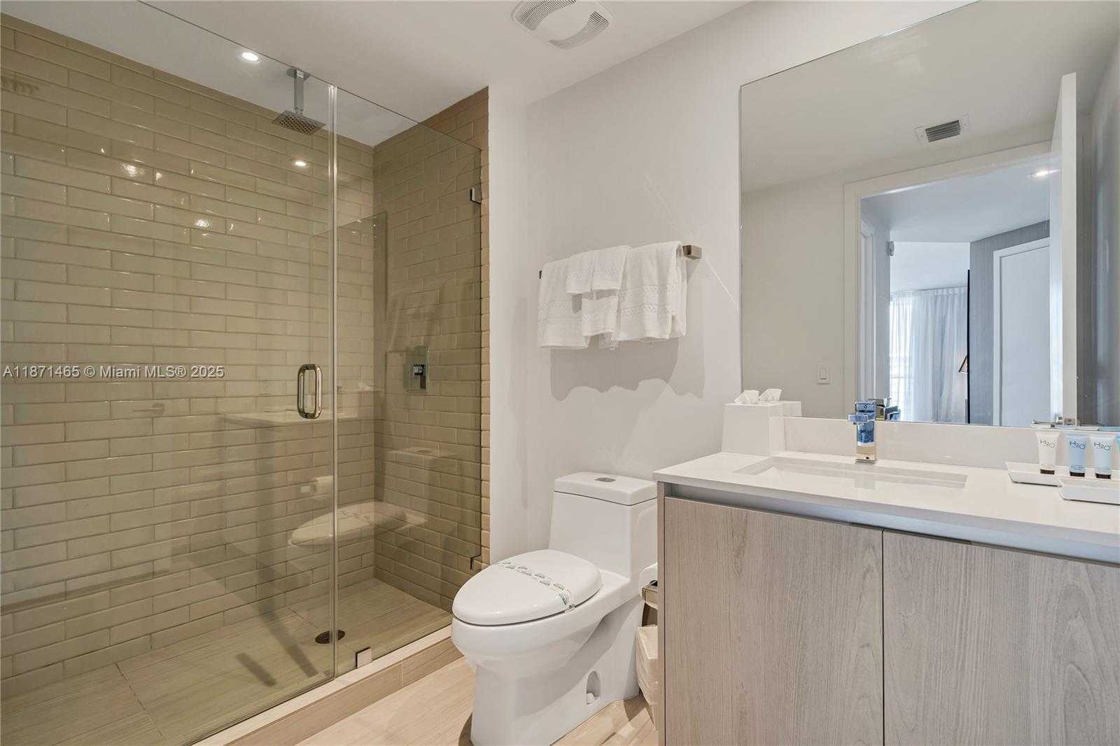 Small Image of 4010 SOUTH OCEAN DR #R2301, Hollywood Number 14