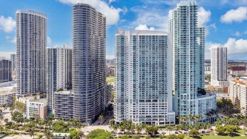 Small Image of 1800 NORTH BAYSHORE DR #614, Miami Number 28