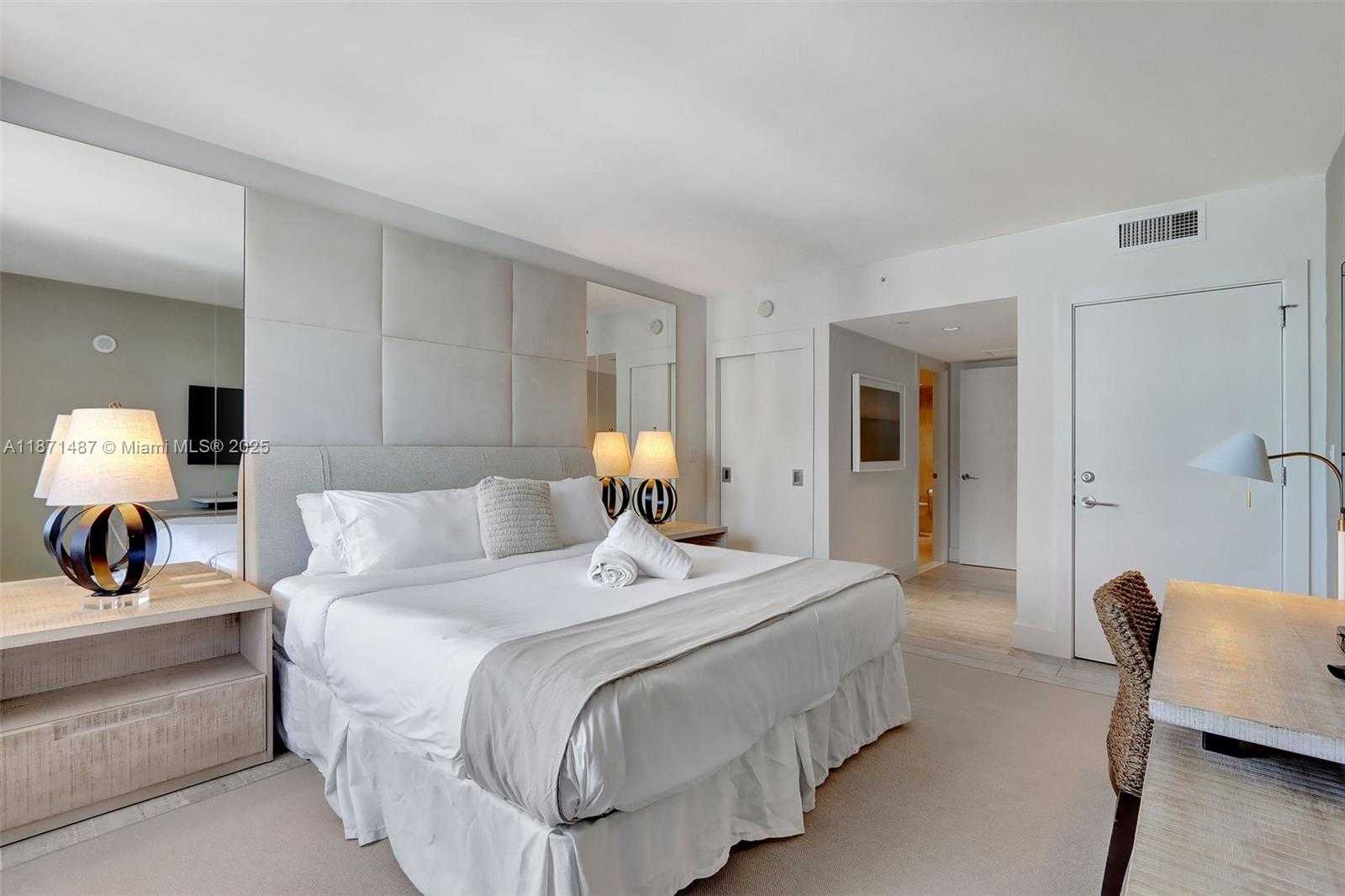 Small Image of 102 24TH ST #1213, Miami Beach Number 10