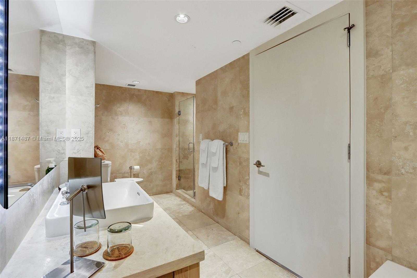 Small Image of 102 24TH ST #1213, Miami Beach Number 13