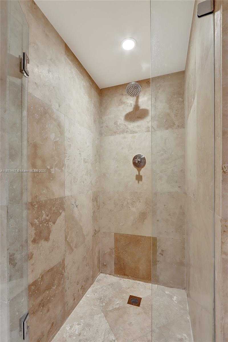Small Image of 102 24TH ST #1213, Miami Beach Number 15