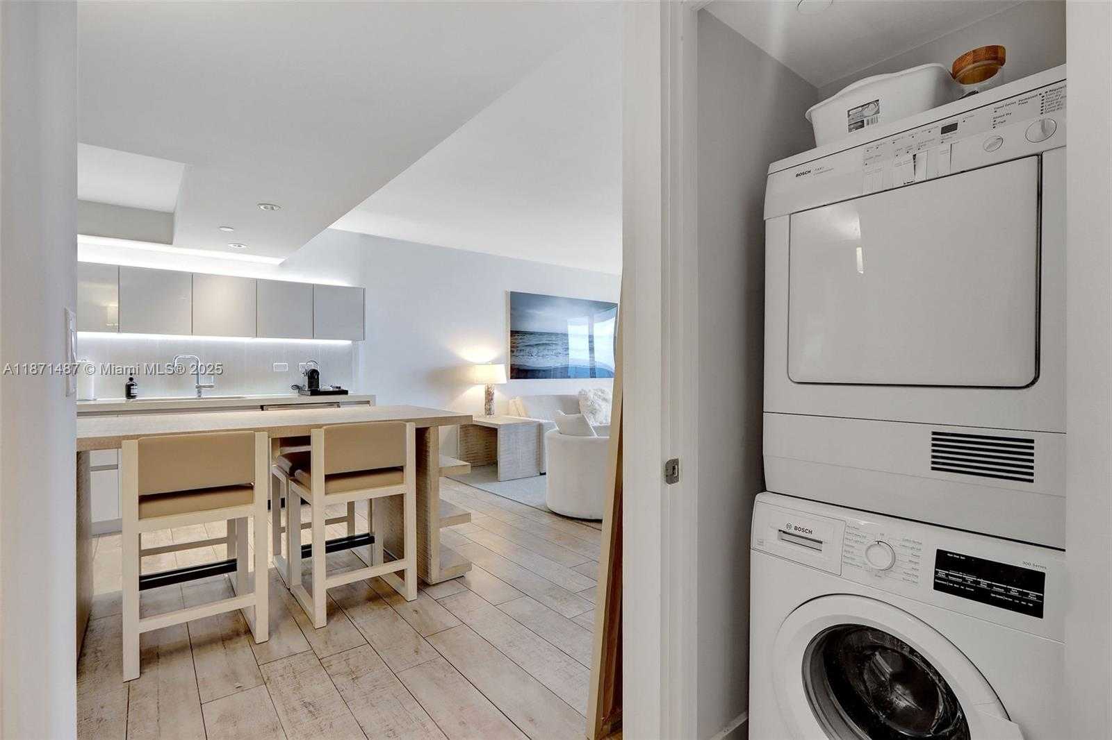 Small Image of 102 24TH ST #1213, Miami Beach Number 17