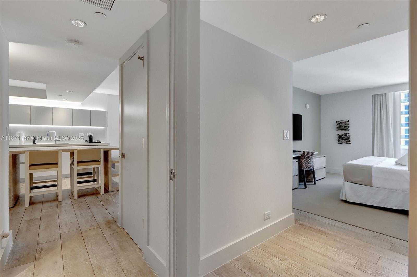 Small Image of 102 24TH ST #1213, Miami Beach Number 8