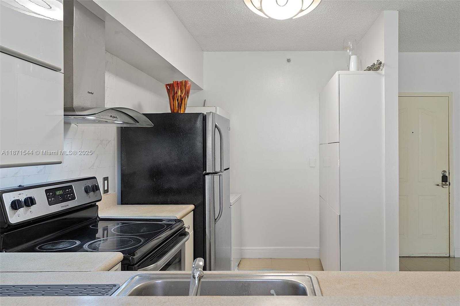 Small Image of 5091 NORTH WEST 7TH ST #503, Miami Number 11